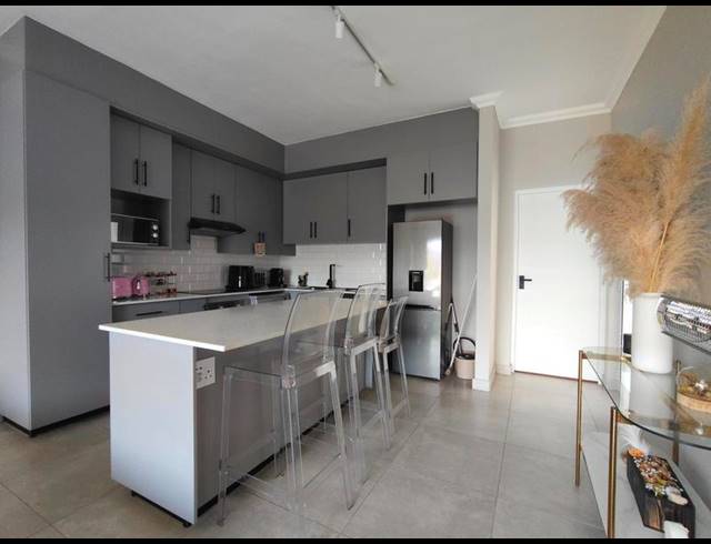 2 BEDROOM PROPERTY TO RENT IN BROOKLYN